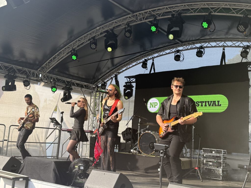 Coverband Vergeben beim Maschseefest